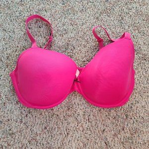 Cacique bra by lane bryant size 38DDD lightly lined tshirt bra